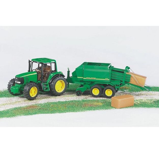 BRUDER priedas - rulonų presas John Deere 02017